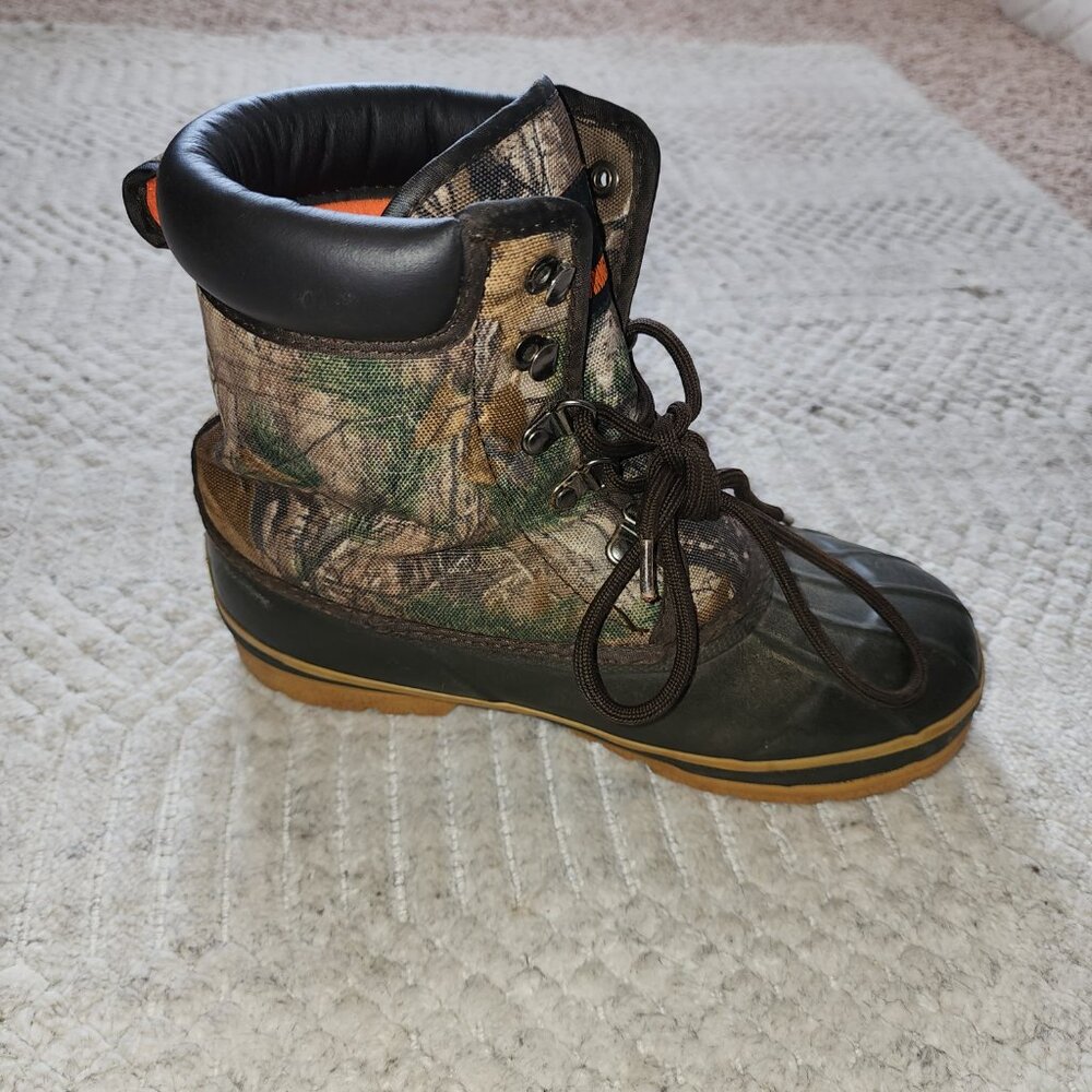 Game Winner Camo Waterproof Duck Boots | Youth Insulated Winter Shoes - Picture 7 of 11